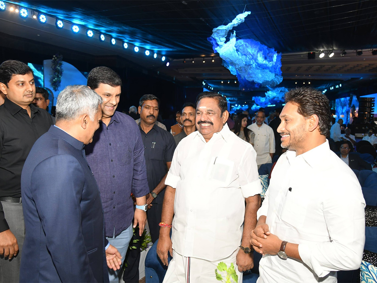 YS Jagan With Thalapathy Vijay Attends Marriage At Chennai4