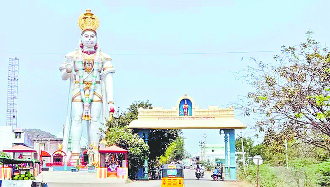 మహిమాన్వితం.. శింగరకొండ క్షేత్రం! 4