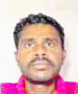 రోడ్డు ప్రమాదంలో వ్యక్తి మృతి2