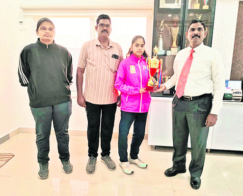 శ్రీవారి క్షేత్రంలో భక్తుల కోలాహలం 1