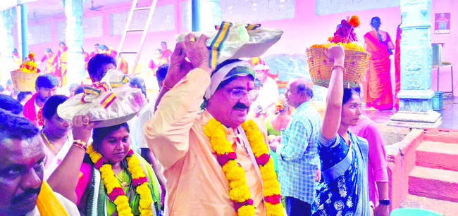 భక్త జనారణ్యంగా కొల్లేటికోట3