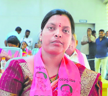 పుర సేవ.. యువ తోవ4