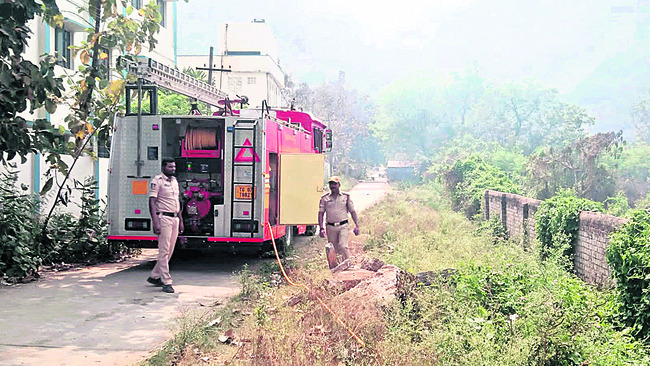 కాంగ్రెస్‌ శ్రేణుల  నిరసన ర్యాలీ2