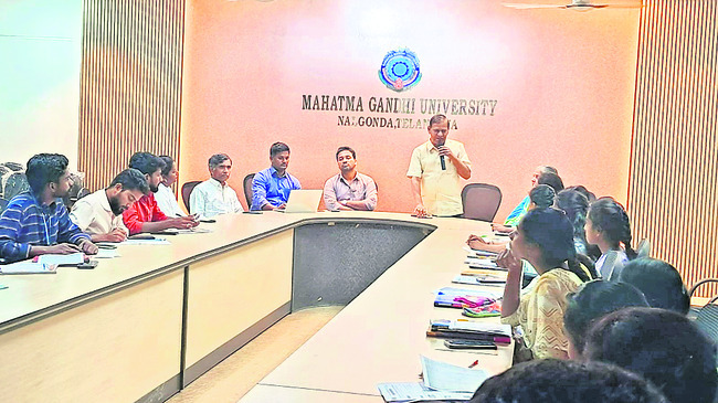 పారిశ్రామికవేత్తలుగా ఎదగాలి1