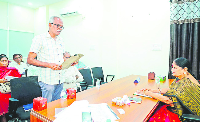 జెడ్పీ స్థాయి సంఘ సమావేశం 
1