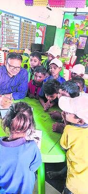 పాఠశాలల పరిశీలన1