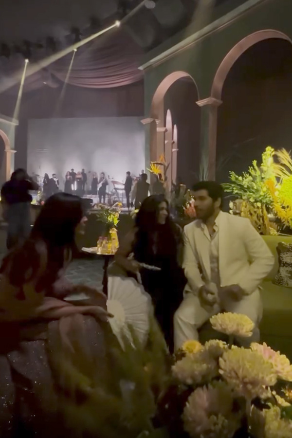 Allu Arjun-Sneha At Sirish pre-wedding party Photos11