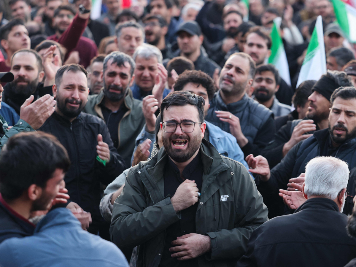 Iran mourns The demise of Supreme leader Ayatollah Ali Khamenei Photos15