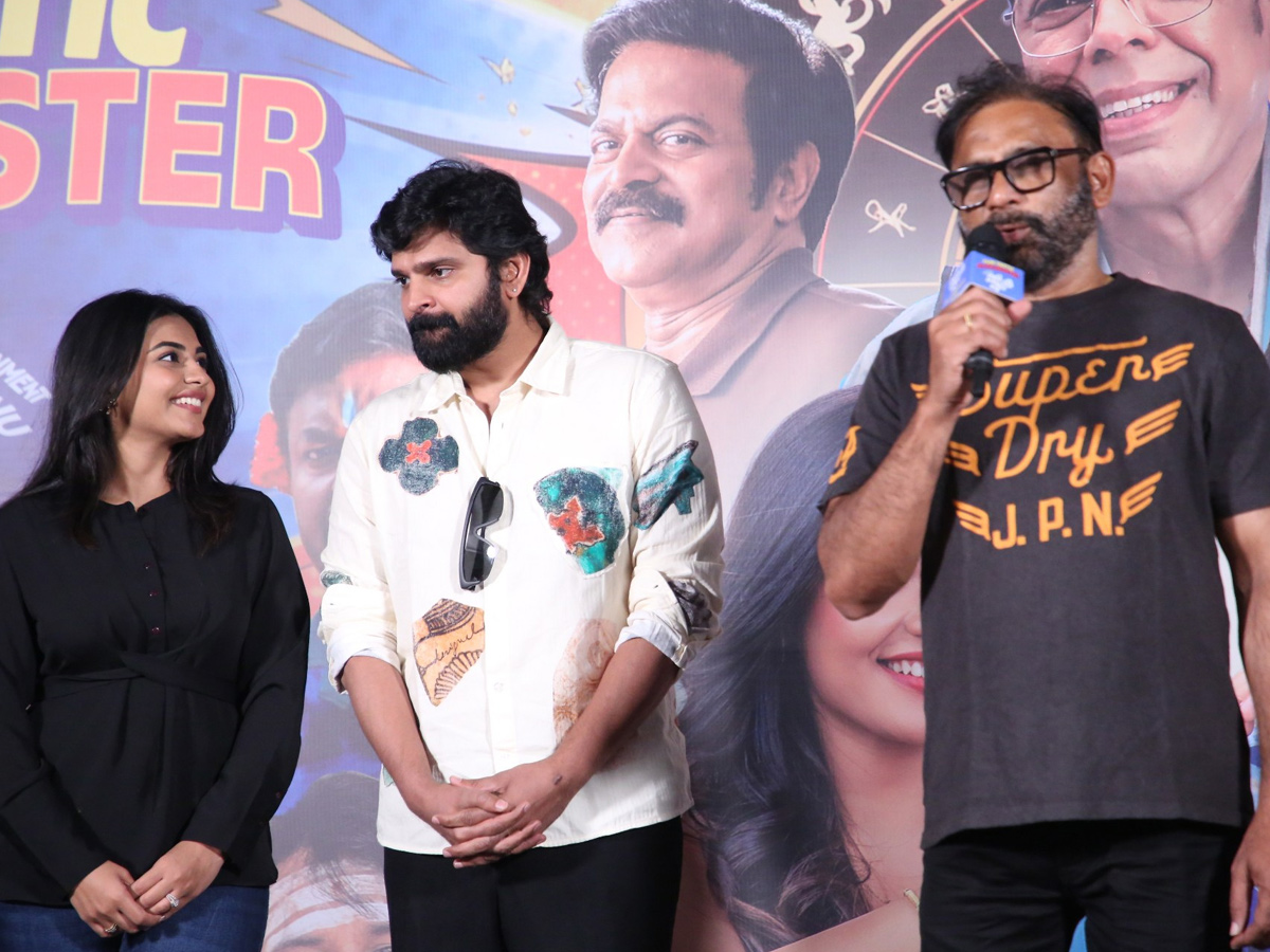 Vishnu Vinyasam Movie Success Meet Photos4