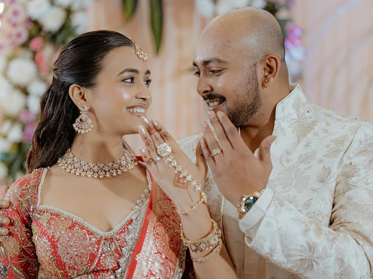 Cricketer Prithvi Shaw gets engaged To Influencer Actor Akriti Agarwal Photos3
