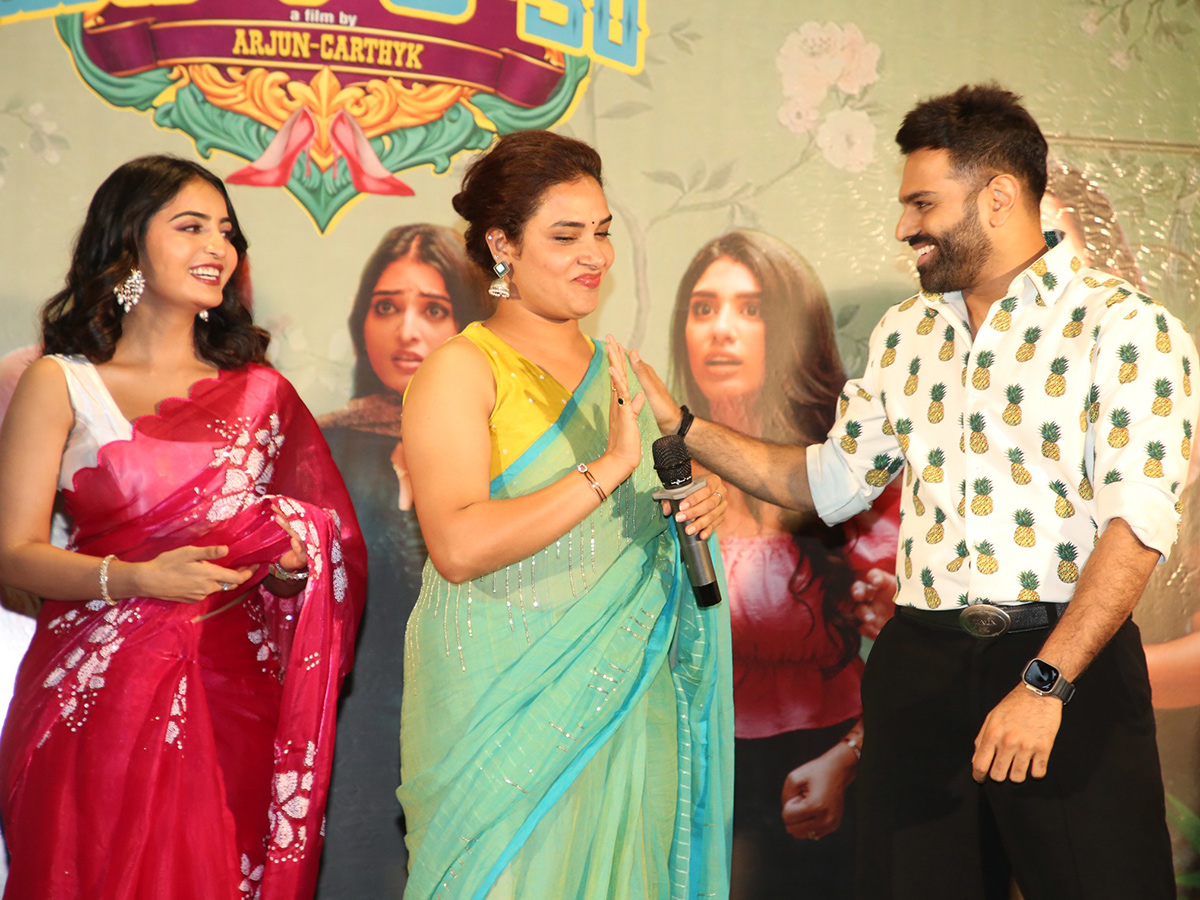 Lechindi Mahila Lokam Movie Trailer HD Photos3