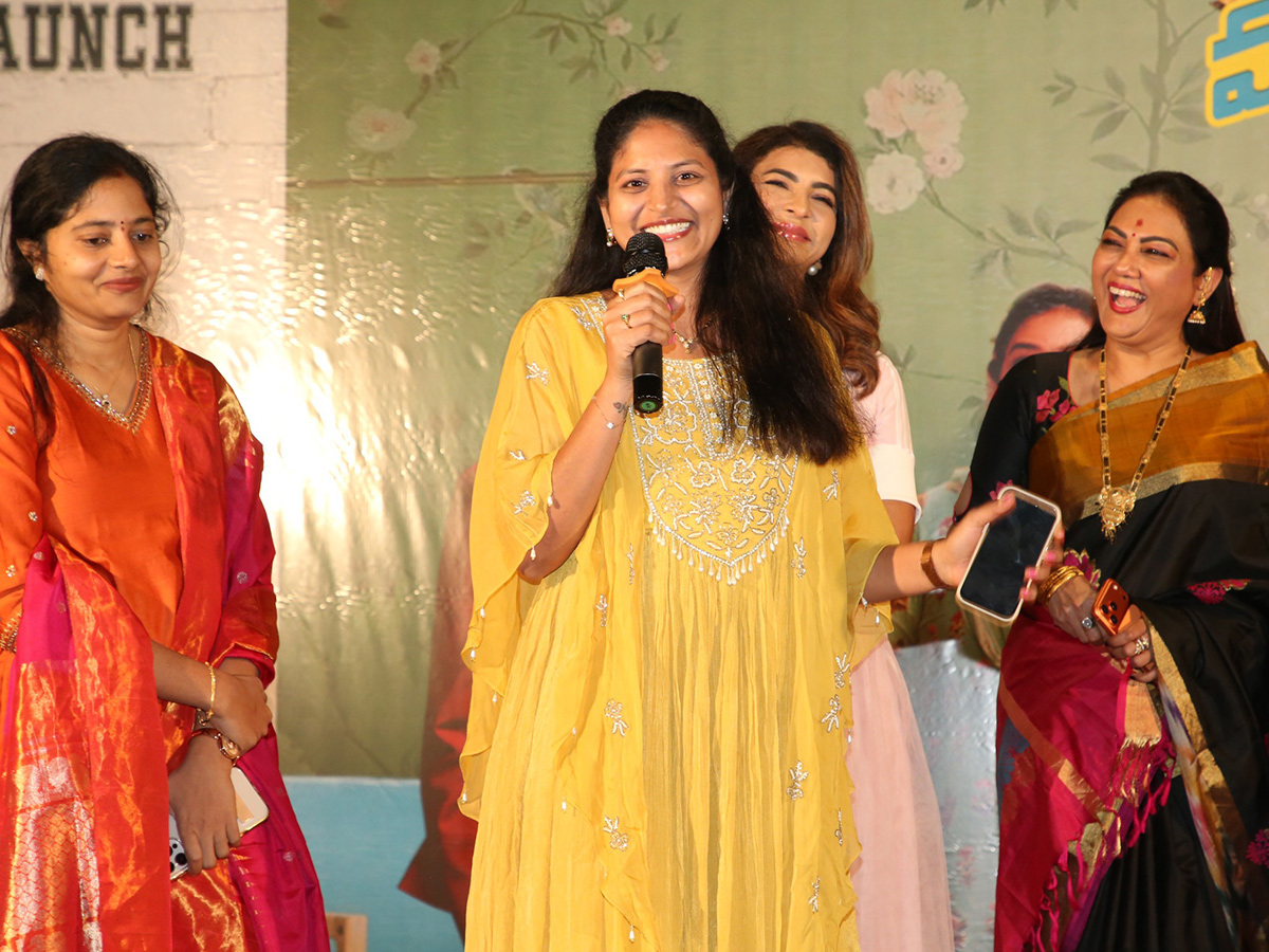 Lechindi Mahila Lokam Movie Trailer HD Photos5