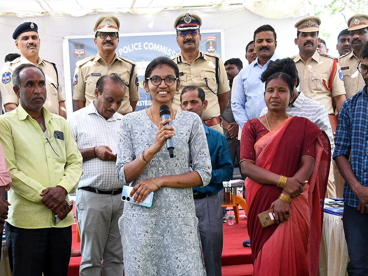 Hyderabad Police Phone Recovery HD Photos7