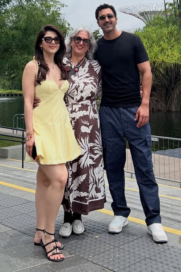 Actress Mehreen Pirzada Singapore Vacation Photos15