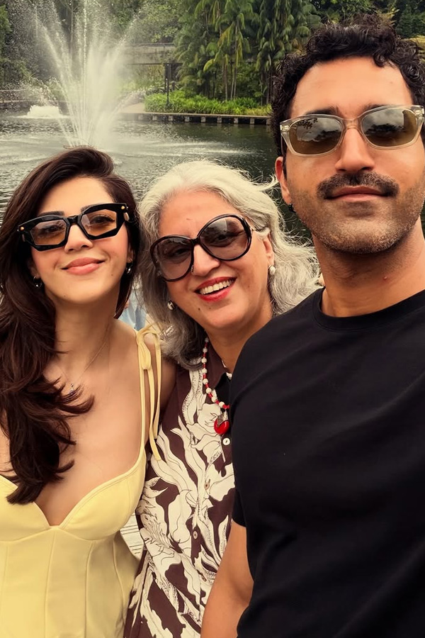 Actress Mehreen Pirzada Singapore Vacation Photos6