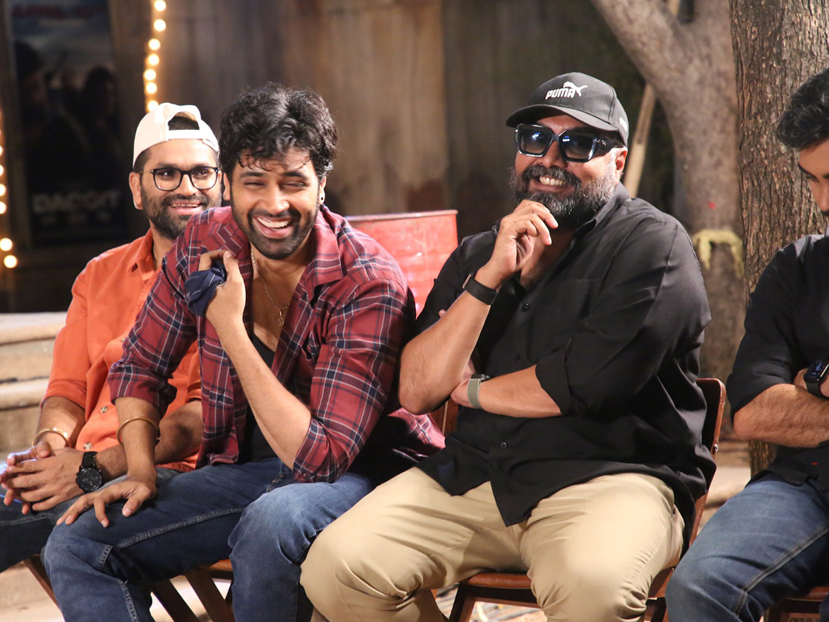 Adivi Sesh Dacoit Movie Teaser Launch Photos12