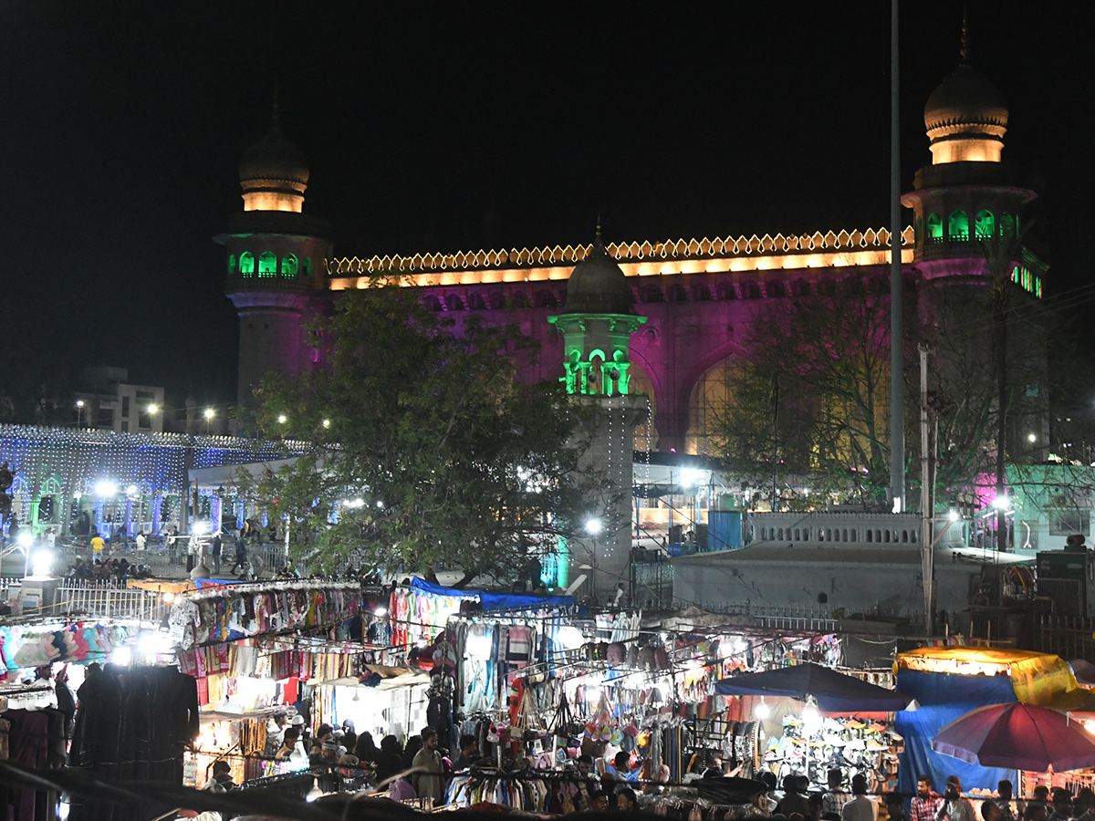 Hyderabad Night Bazaar During Ramzan 7