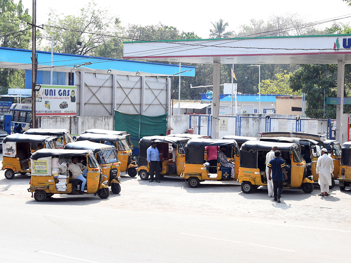 Iran War Effect : out of stock in hyderabad7