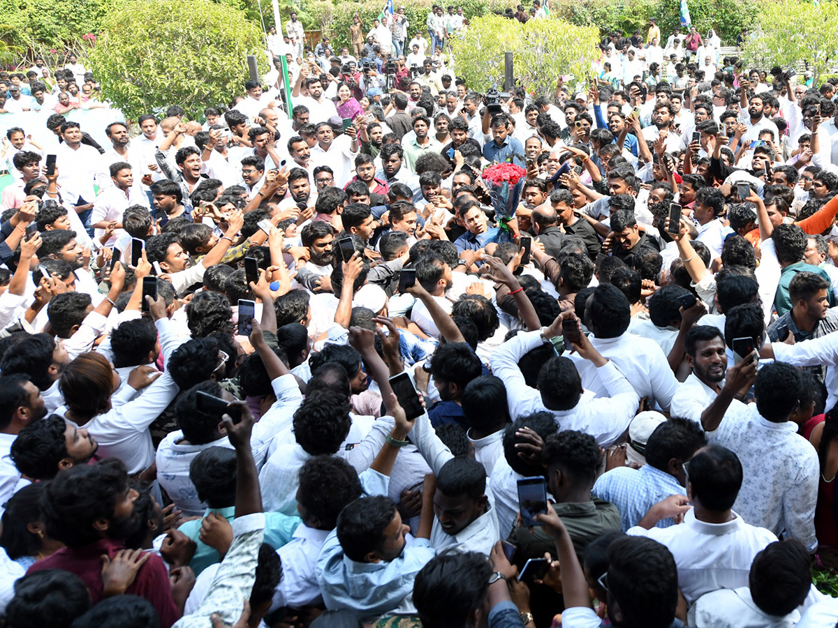YSRCP Formation Day : YS Jagan Flag Hoisting at YSRCP Central Office 16