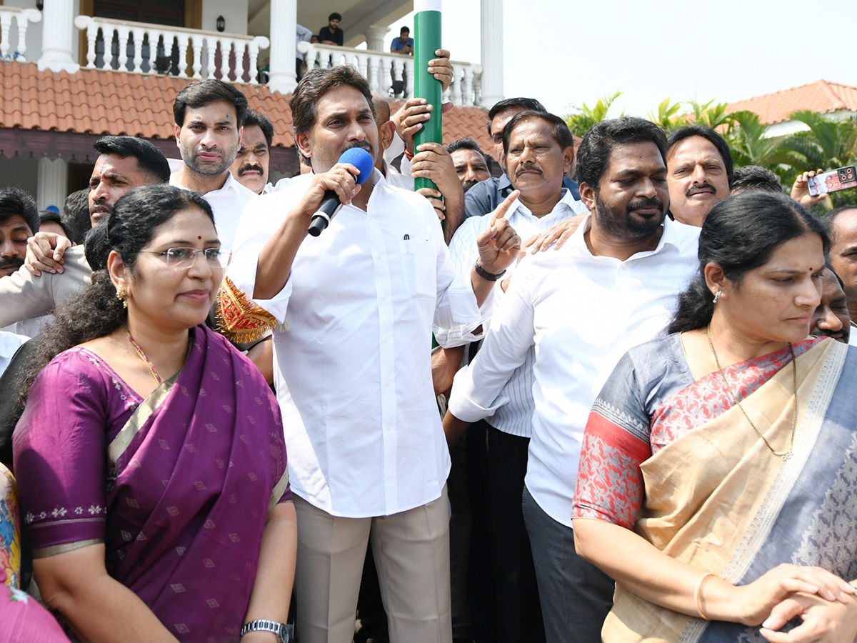 YSRCP Formation Day : YS Jagan Flag Hoisting at YSRCP Central Office 20