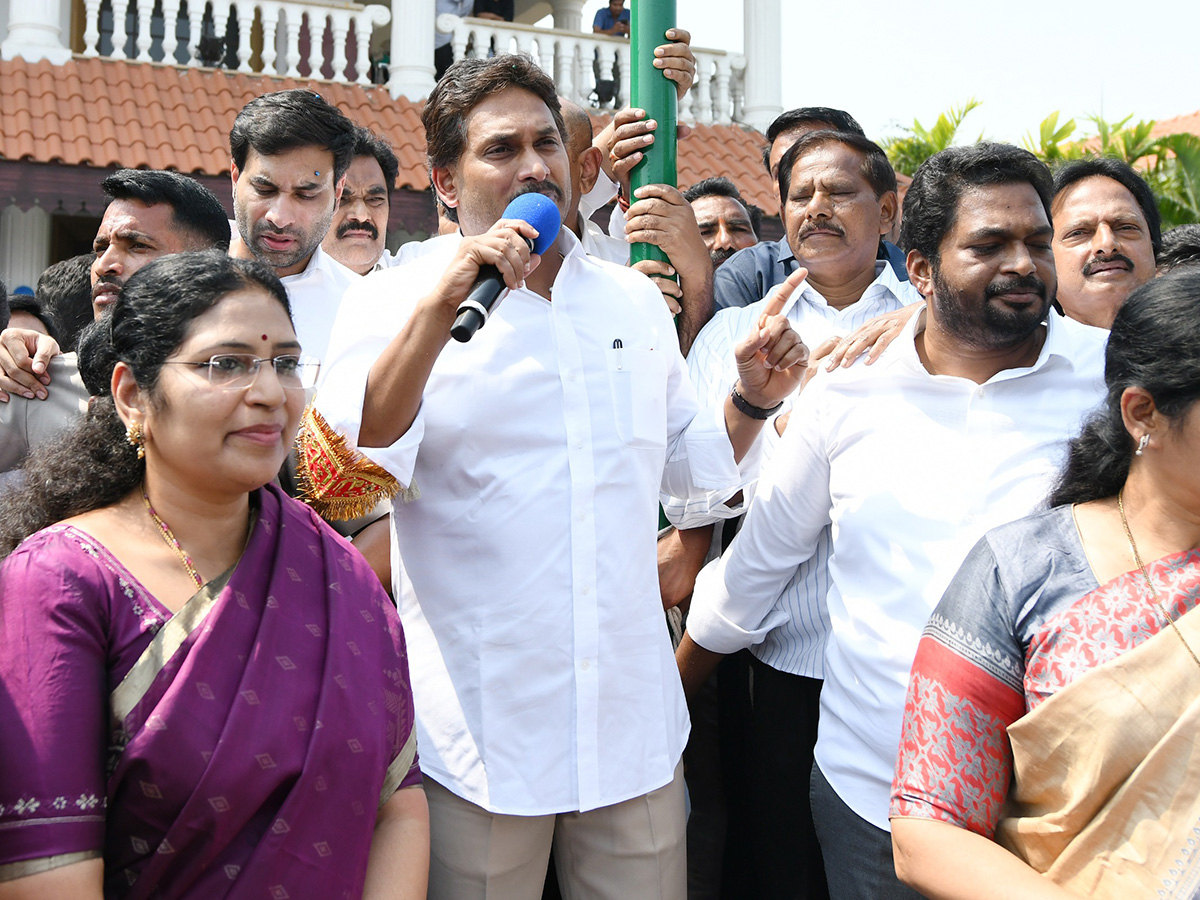YSRCP Formation Day : YS Jagan Flag Hoisting at YSRCP Central Office 21