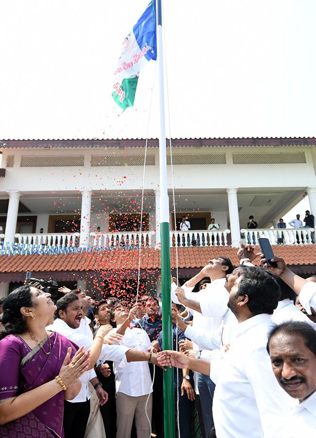 YSRCP Formation Day : YS Jagan Flag Hoisting at YSRCP Central Office 29