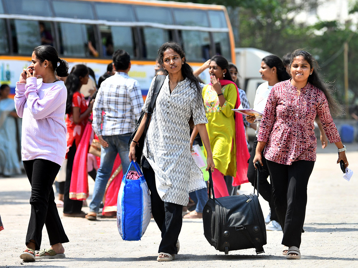 Inter Students Completed Go to Home HD Photos10