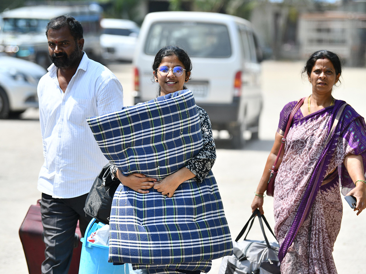 Inter Students Completed Go to Home HD Photos14