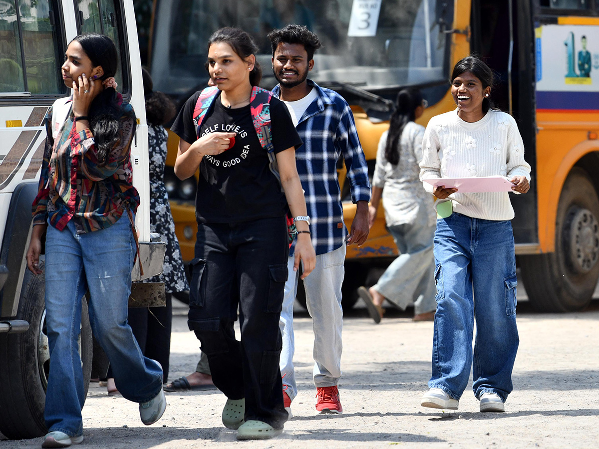 Inter Students Completed Go to Home HD Photos15