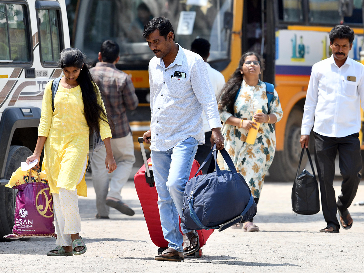 Inter Students Completed Go to Home HD Photos16