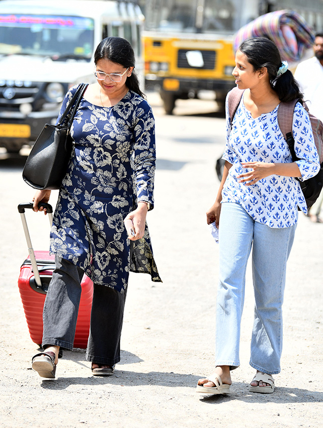 Inter Students Completed Go to Home HD Photos22