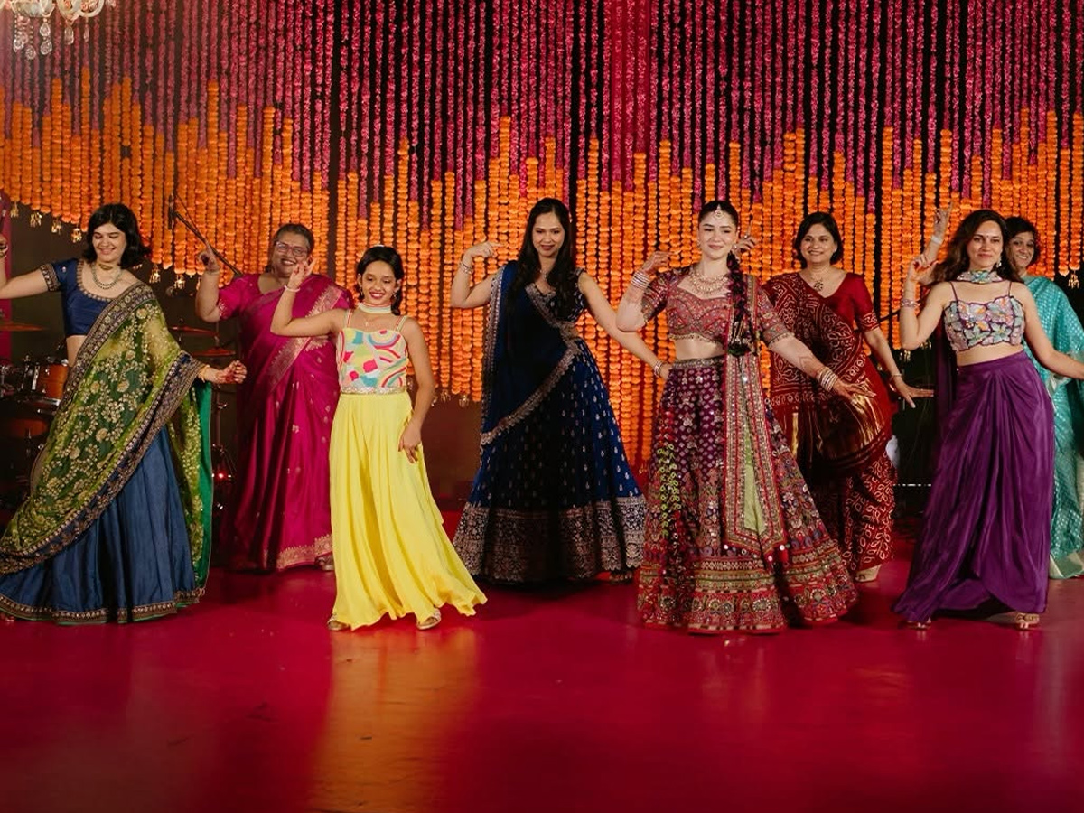 Sara Tendulkar Shares Unseen Pics From Brother Arjun Tendulkar Wedding With Saaniya Chandhok Photos7