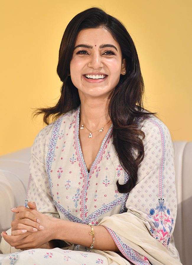 Tollywood Actress Samantha In Hyderabad6