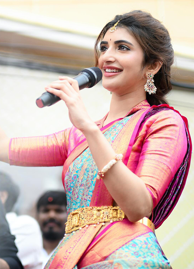 Actress Sreeleela At Khammam12