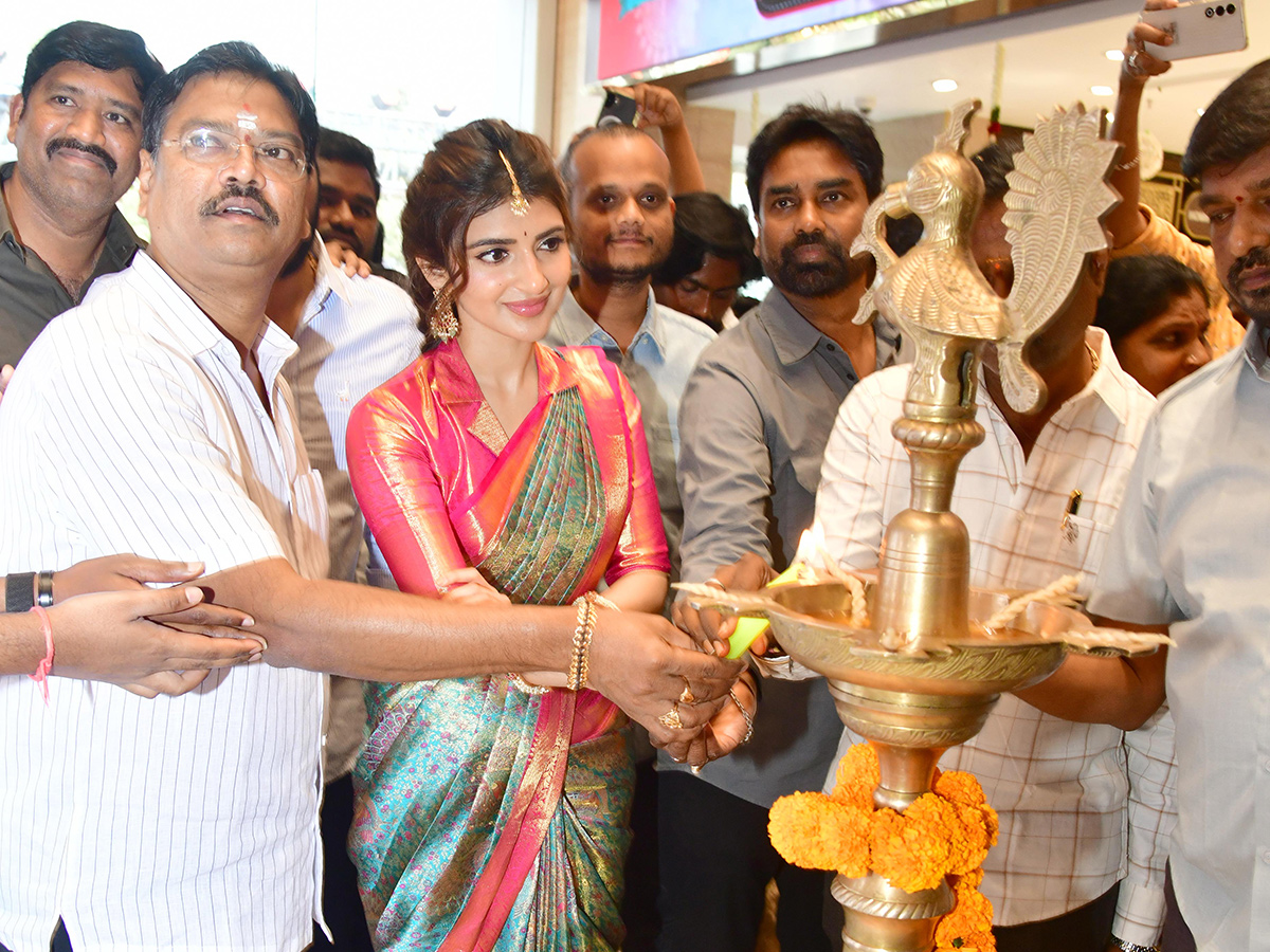 Actress Sreeleela At Khammam2