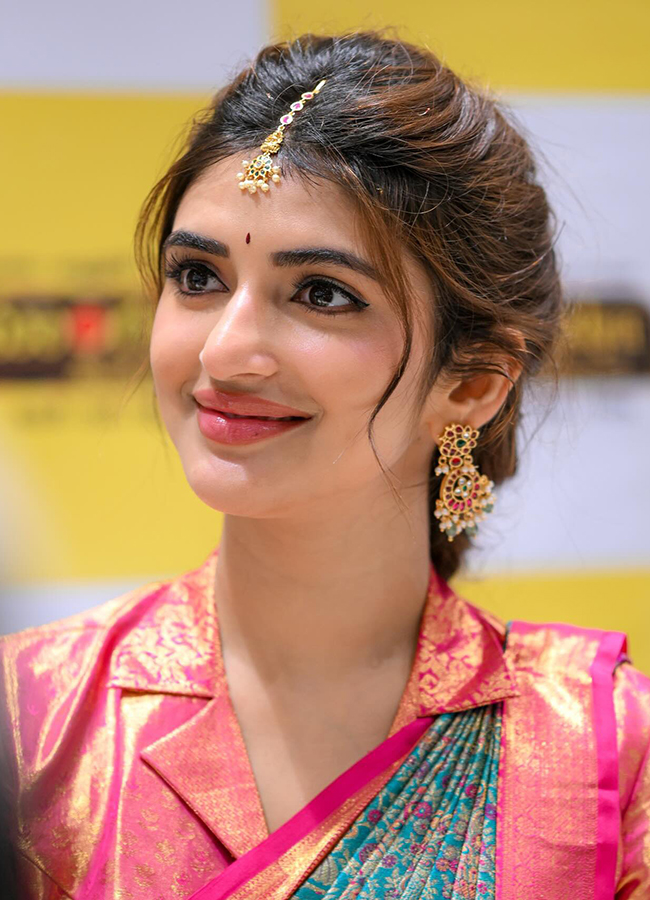 Actress Sreeleela At Khammam9