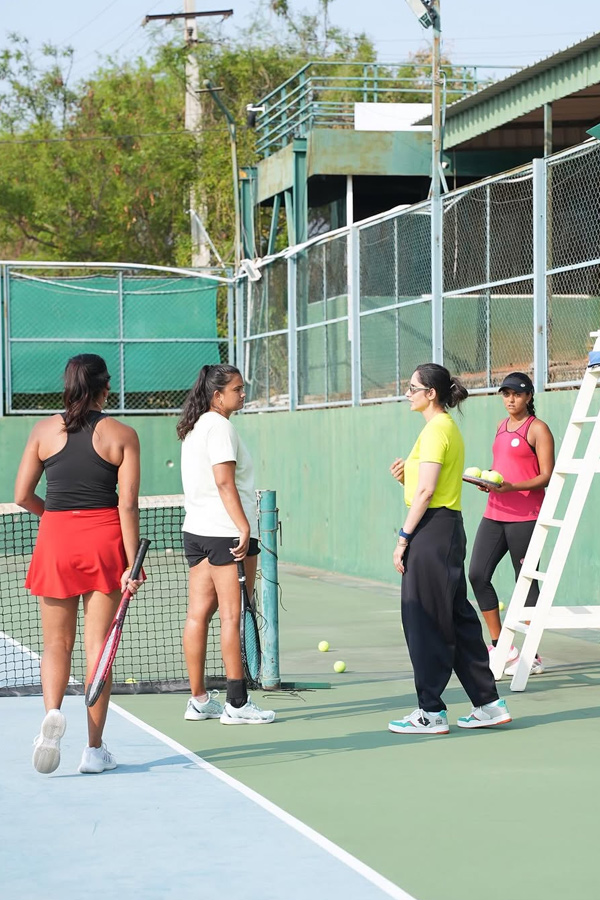 Sania Mirza Shares Latest Beautiful Photos10