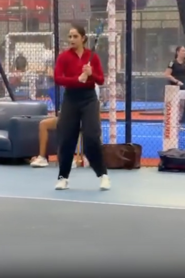 Sania Mirza Shares Latest Beautiful Photos6