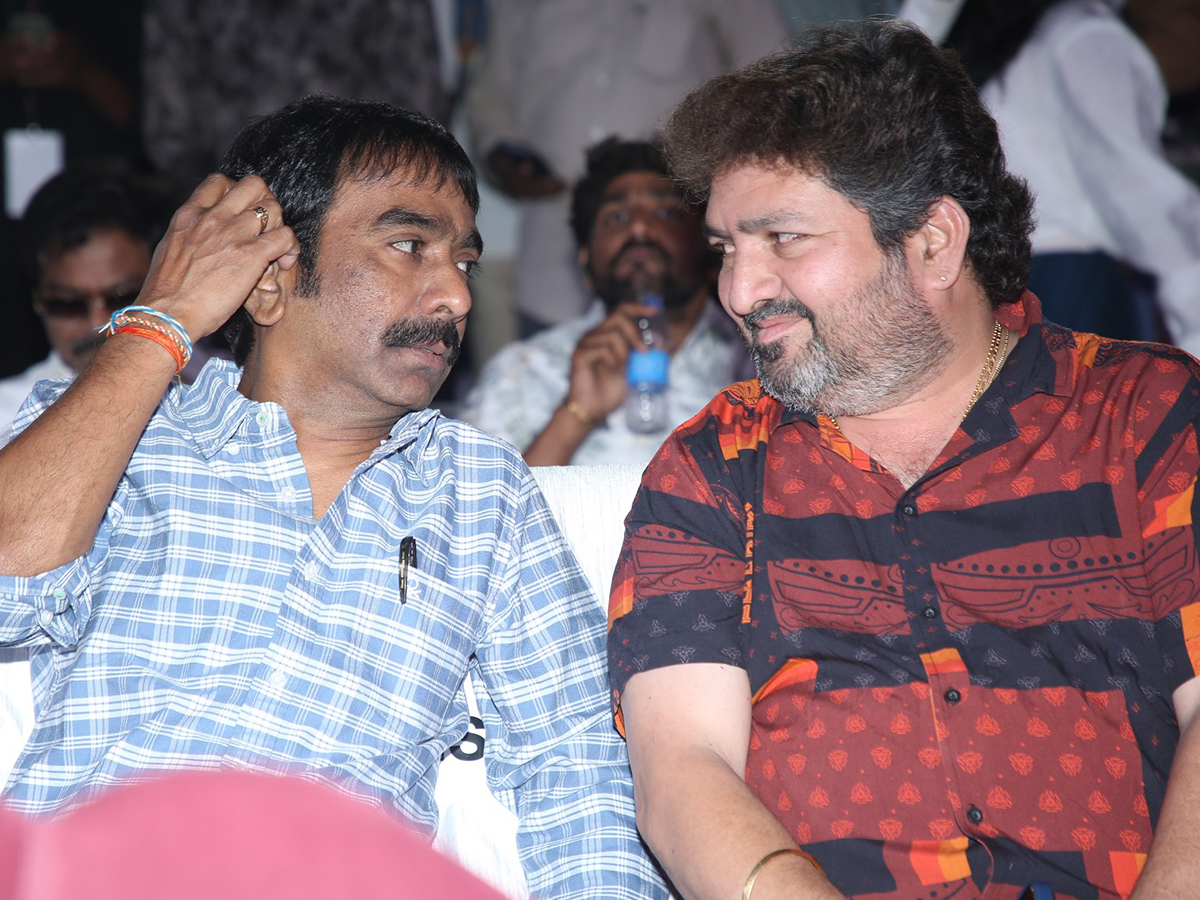 Ustaad Bhagat Singh Pre Release Event HD Photos11