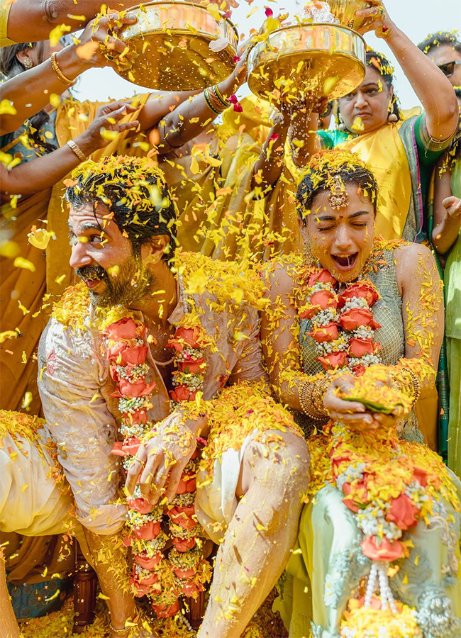 Virosh Haldi Pics : Rashmika and Vijay Deverakonda Share Pictures from the Haldi Ceremony HD Photos14