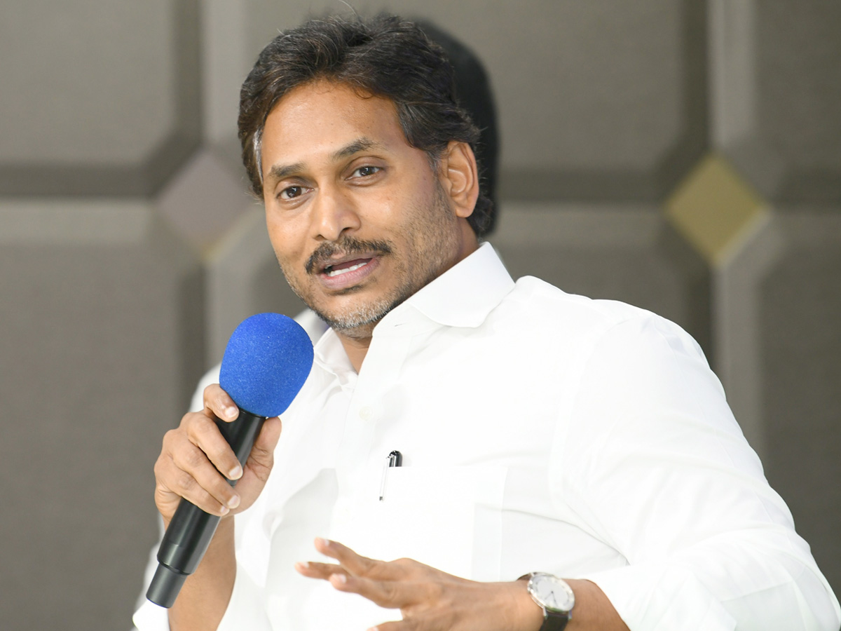 YS Jagan Holds Review meeting with Ongole Assembly constituency YSRCP leaders Photos15
