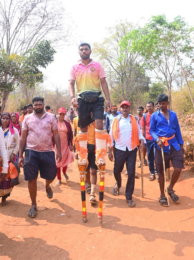 Ugadi Festival at Srisailam : Devotees Walking Karnataka Nallamala Forest11