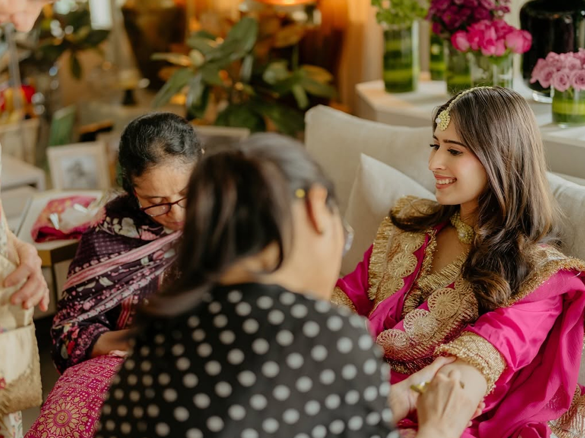 sara Tendulkar shares pictures of Traditional Maharashtrian look Photos3