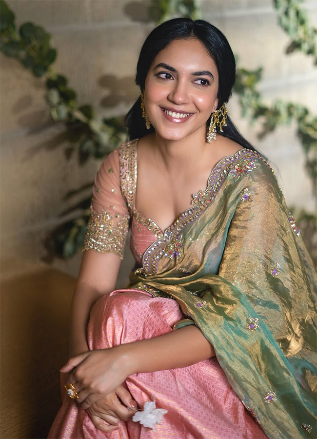 ugadi 2026 wishes in Tollywood Actress HD Photos15