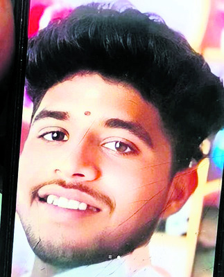 శాస్త్రోక్తంగా పల్లకీ సేవ 3