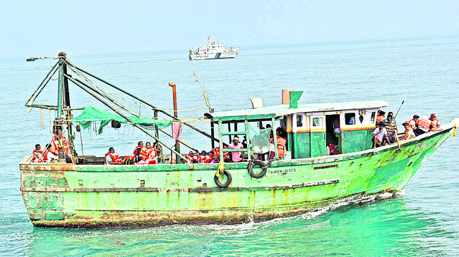 సురక్షితంగా స్వదేశానికి చేరుకున్న యాత్రికులు 1