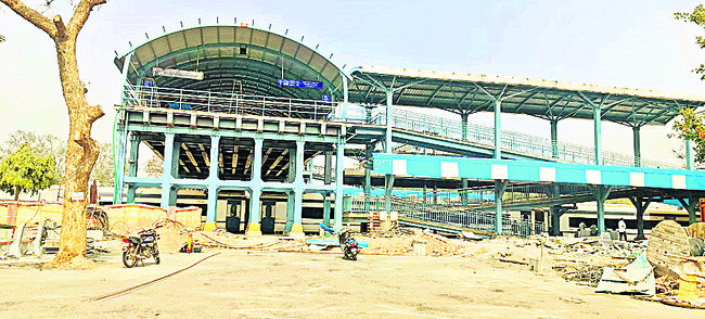 ఇస్మార్ట్‌..స్టేషన్‌2