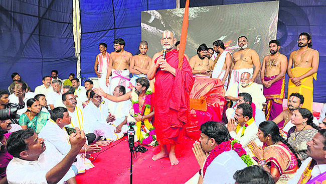 రాజగోపురం ప్రారంభం1