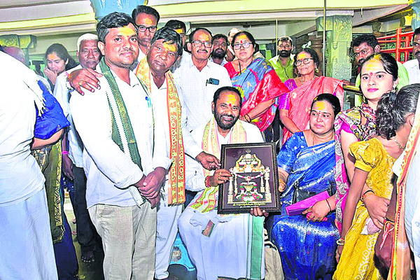 అనుమతి లేని డ్రోన్లు,   డీజే సౌండ్స్‌పై చర్యలు1