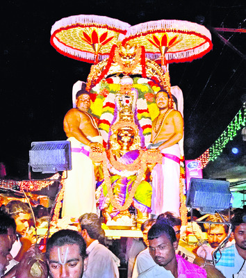 కమనీయం.. లక్ష్మీనరసింహస్వామి కల్యాణం1